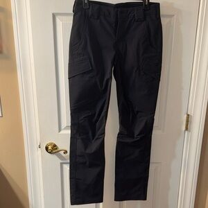 Under Armour womens Dark Gray Cargo Pants